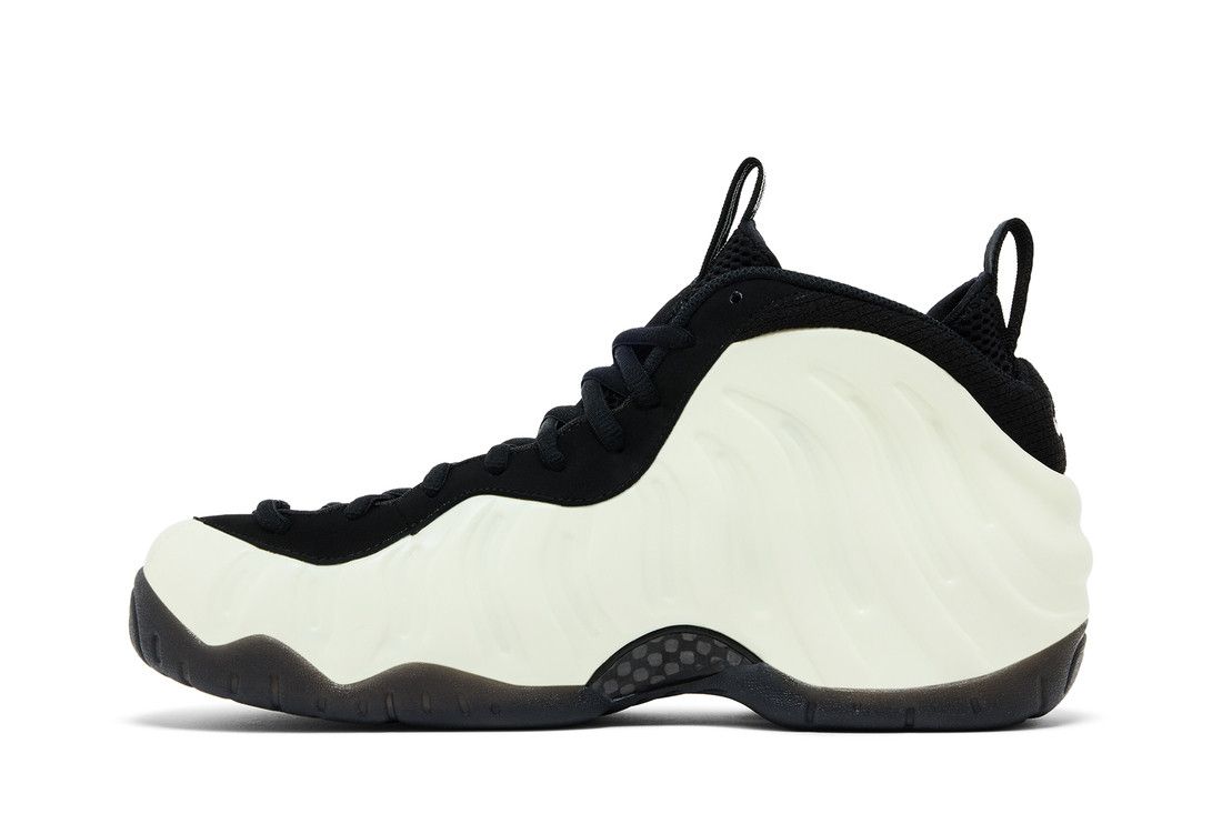 Nike Air Foamposite Pro Glow In The Dark