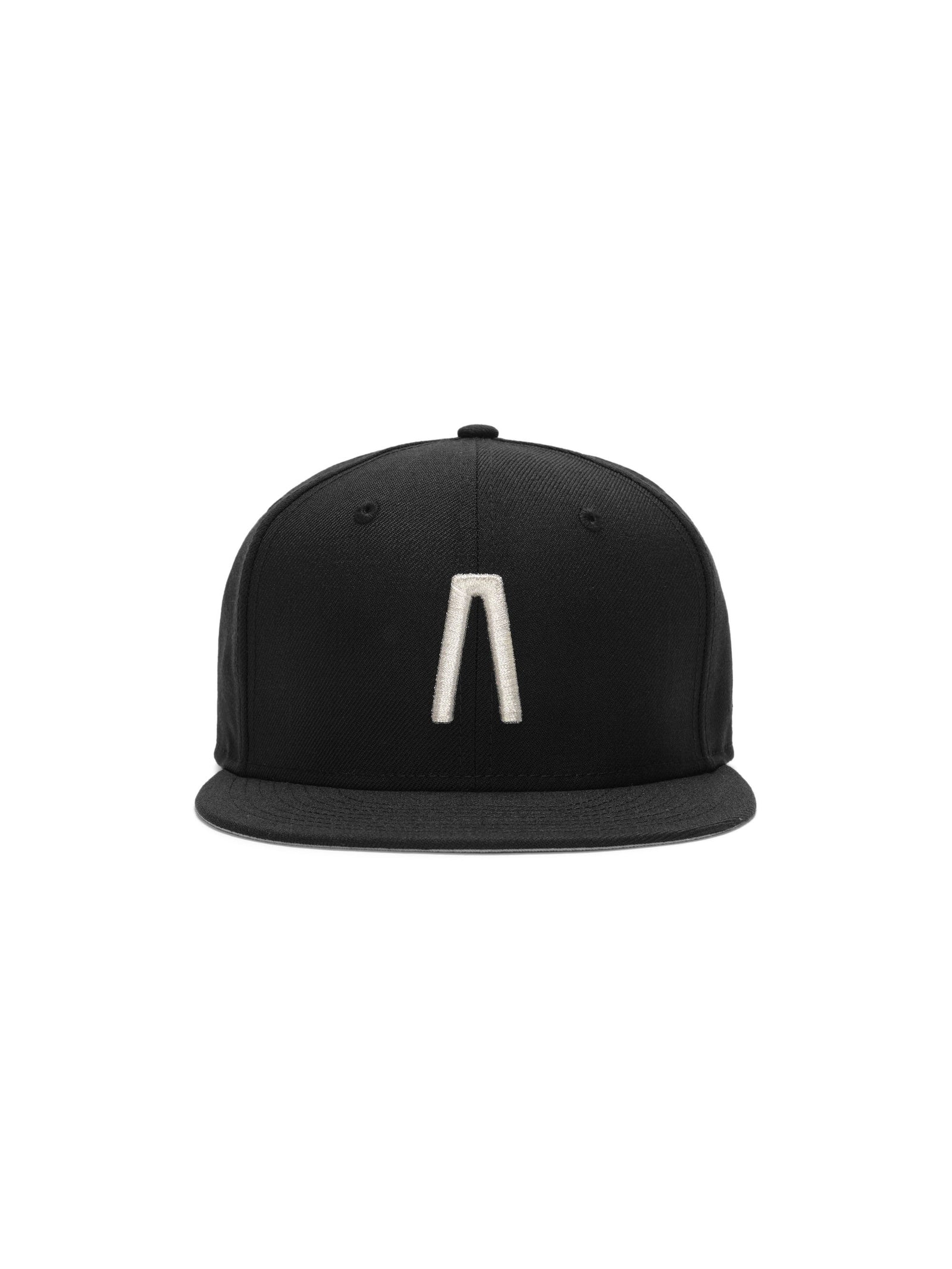 Fear of God Essentials 59FIFTY Athletics Cap Black/Metallic Silver