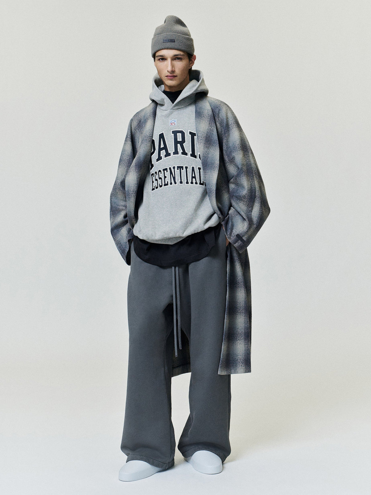 Fear of God Essentials NFL Paris 90s Relaxed Hoodie Warm Heather