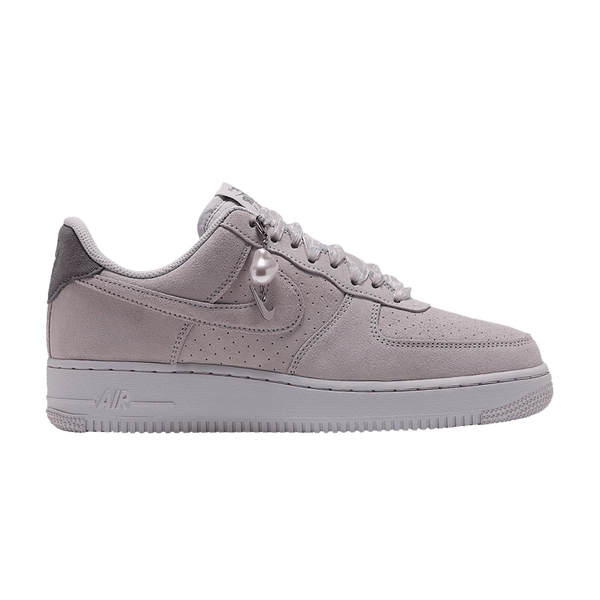Nike Air Force 1 07 Vast Grey Metallic Silver (W)