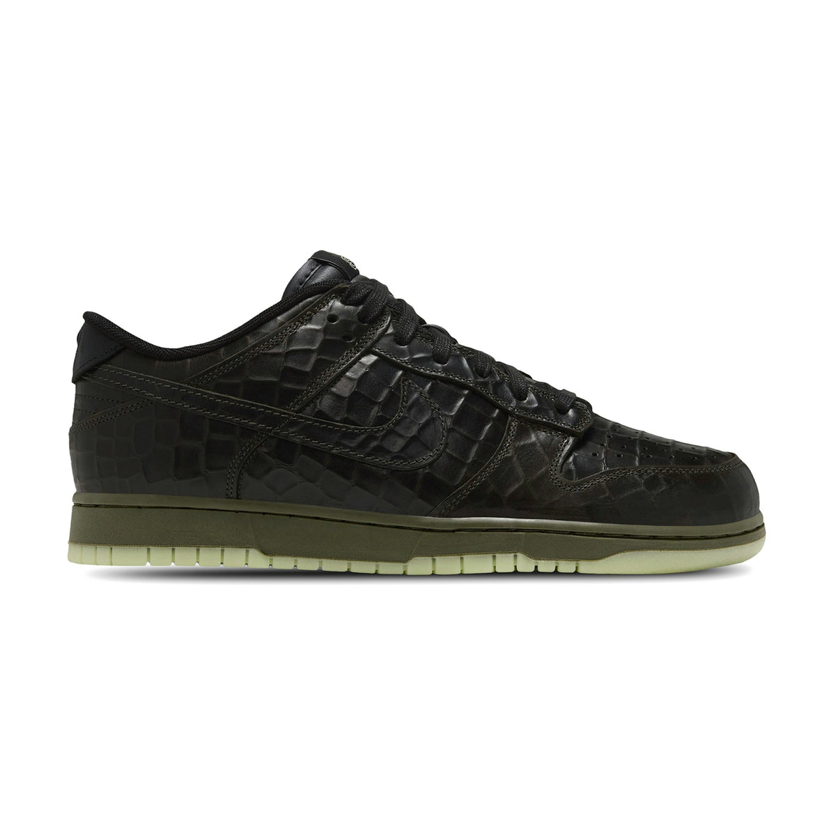 Nike Dunk Low Halloween Shibuya front
