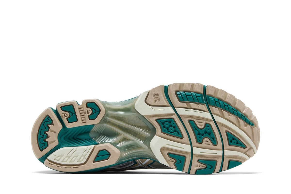 ASICS Gel Nimbus 10.1 Natural Green - Im Your Wardrobe