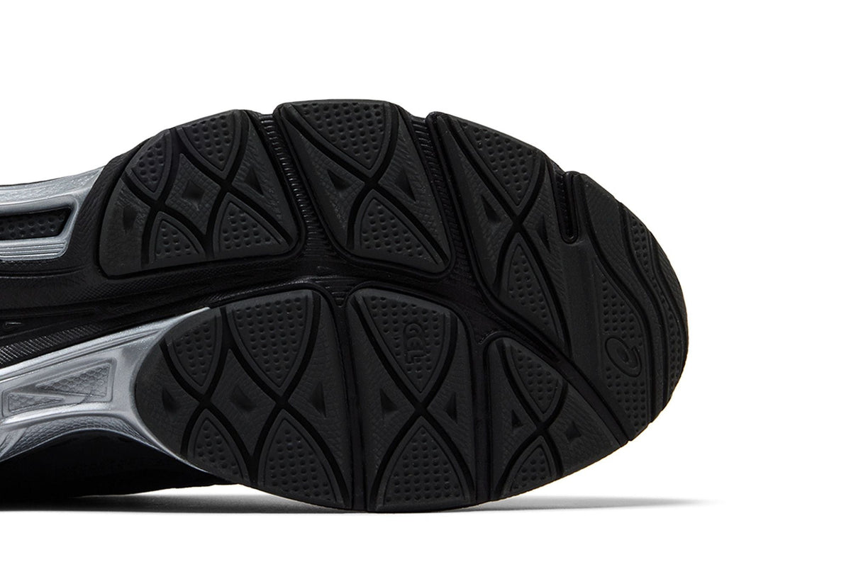 ASICS Gel NYC RGD Black Graphite Grey - Im Your Wardrobe