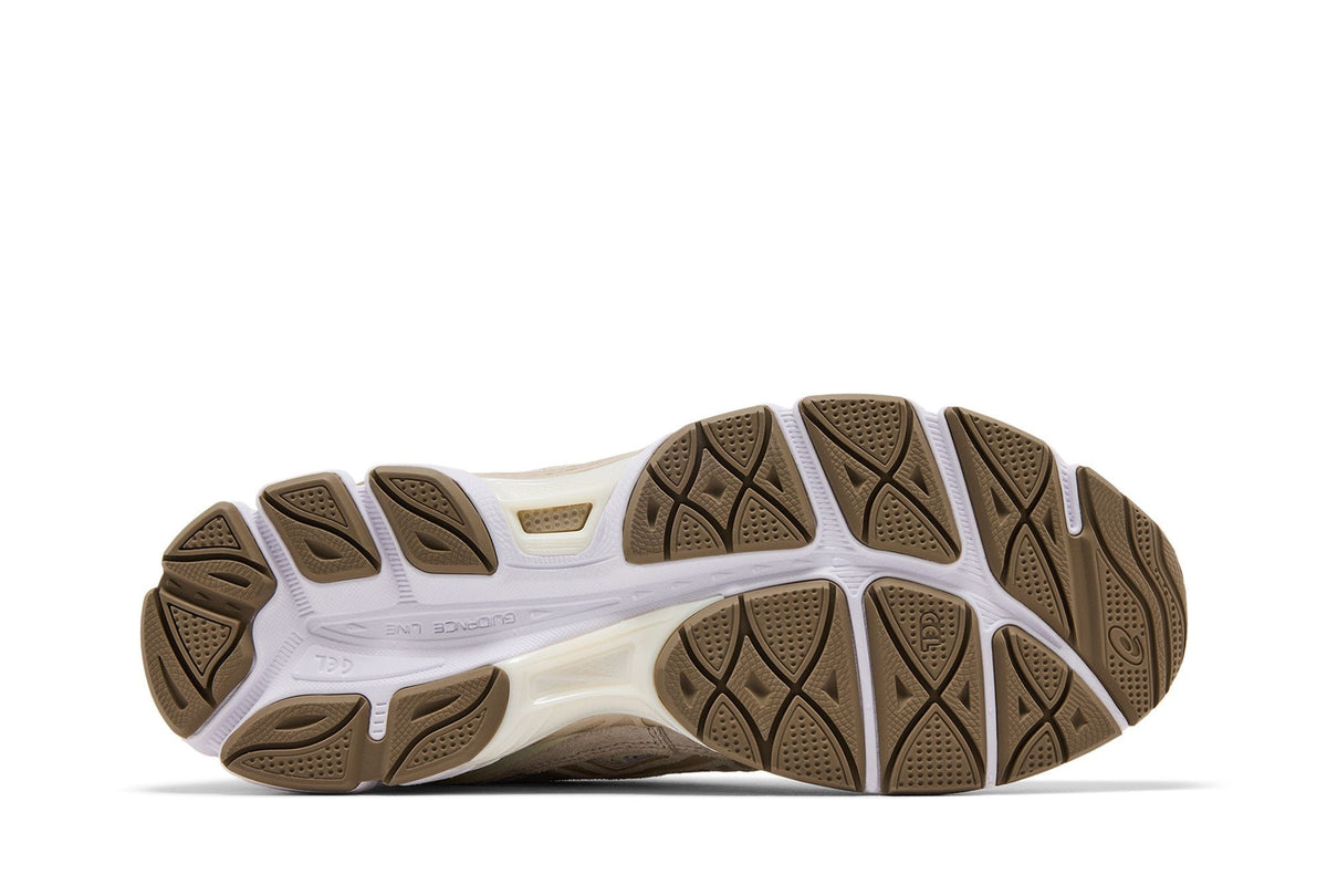 ASICS Gel NYC White Feather Grey - Im Your Wardrobe