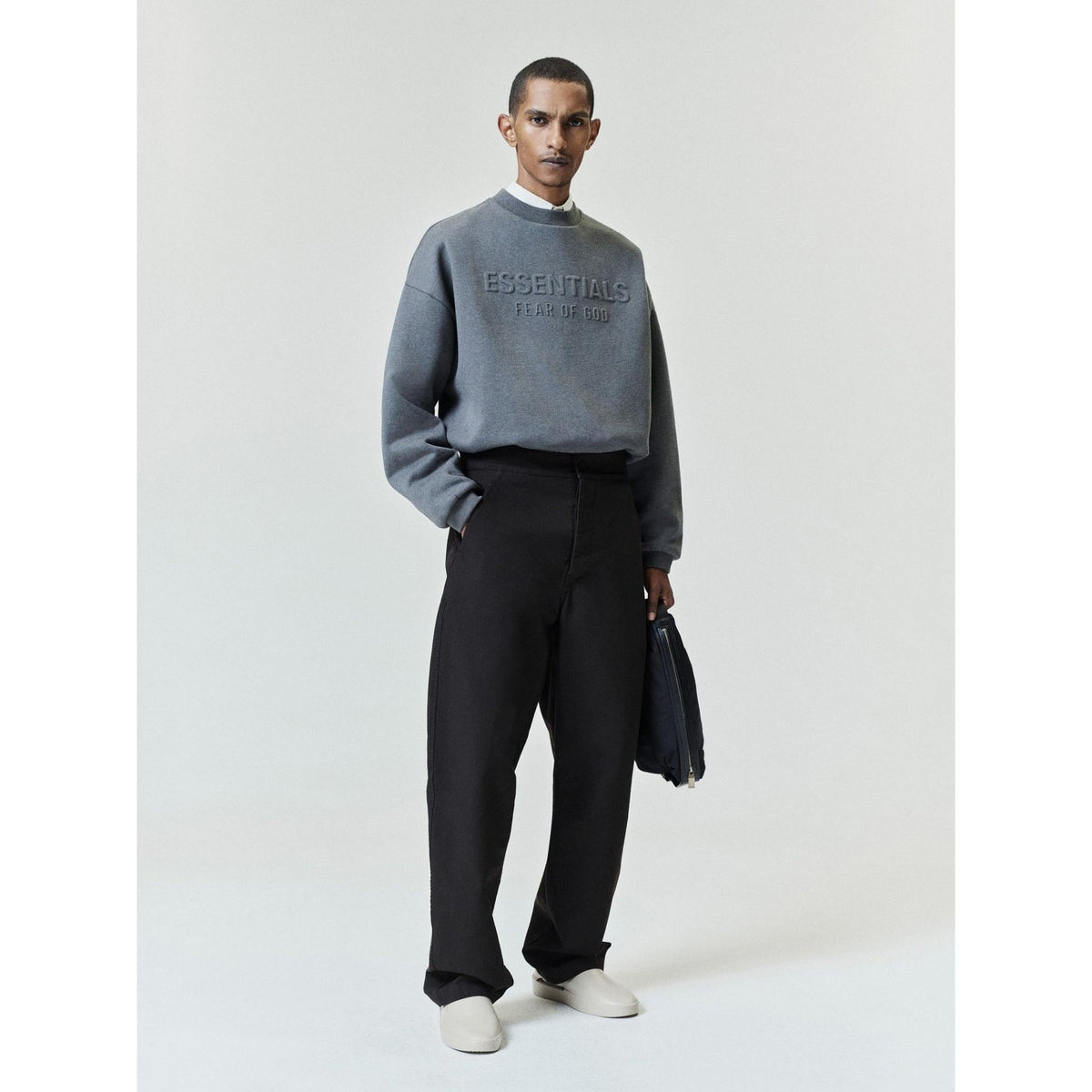Fear of God Essentials Embossed FW26 90s Relaxed Crewneck Ash Heather - Im Your Wardrobe