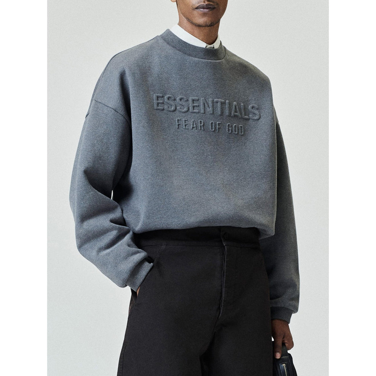Fear of God Essentials Embossed FW26 90s Relaxed Crewneck Ash Heather - Im Your Wardrobe
