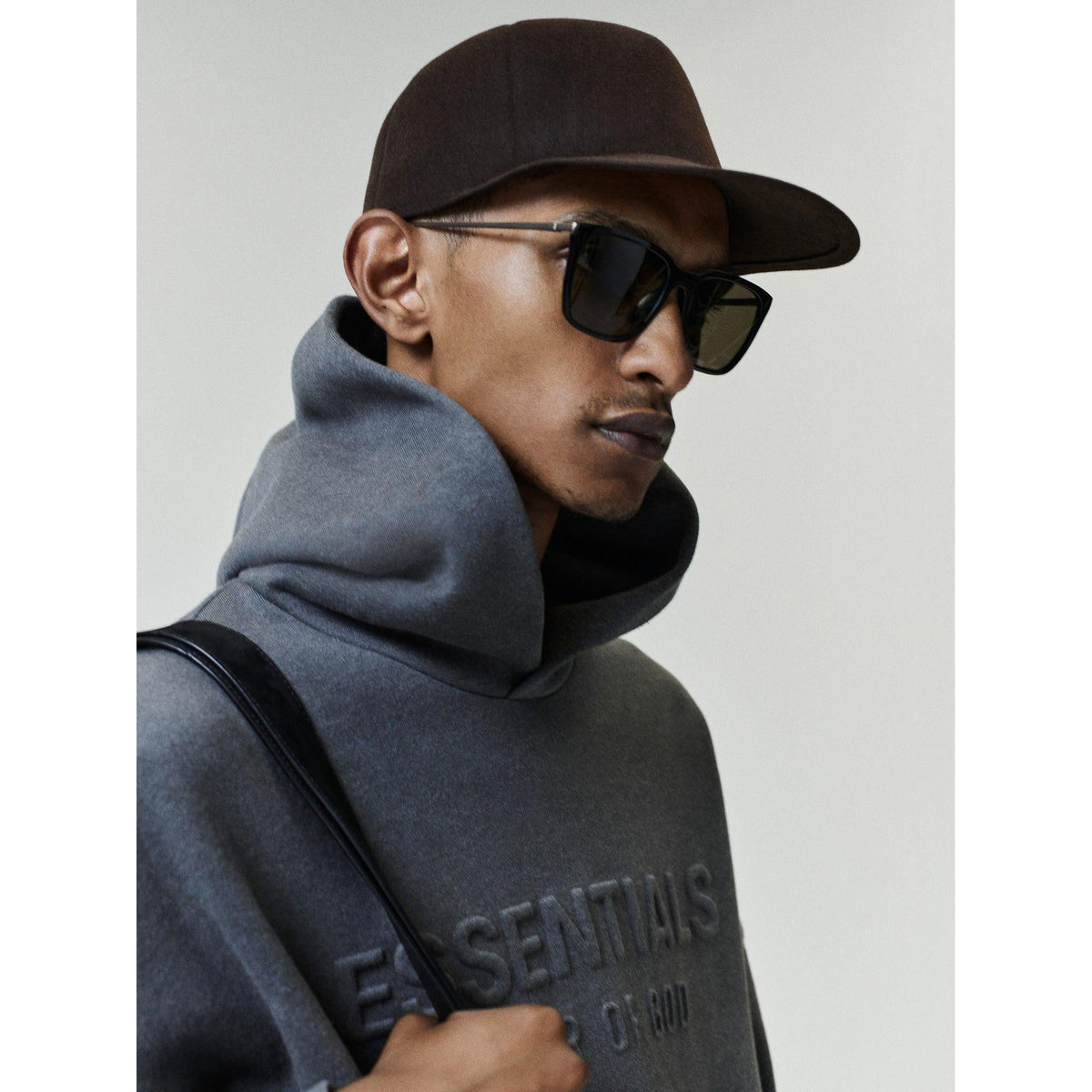 Fear of God Essentials Embossed FW26 90s Relaxed Hoodie Ash Heather - Im Your Wardrobe
