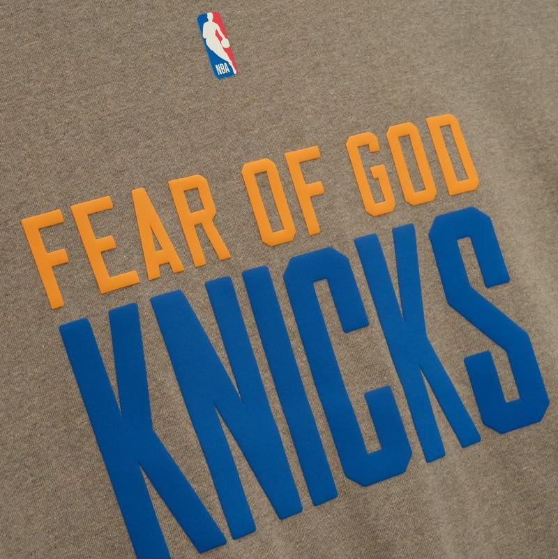 Fear of God Essentials Knicks 90s Tee Homestead Heather - Im Your Wardrobe