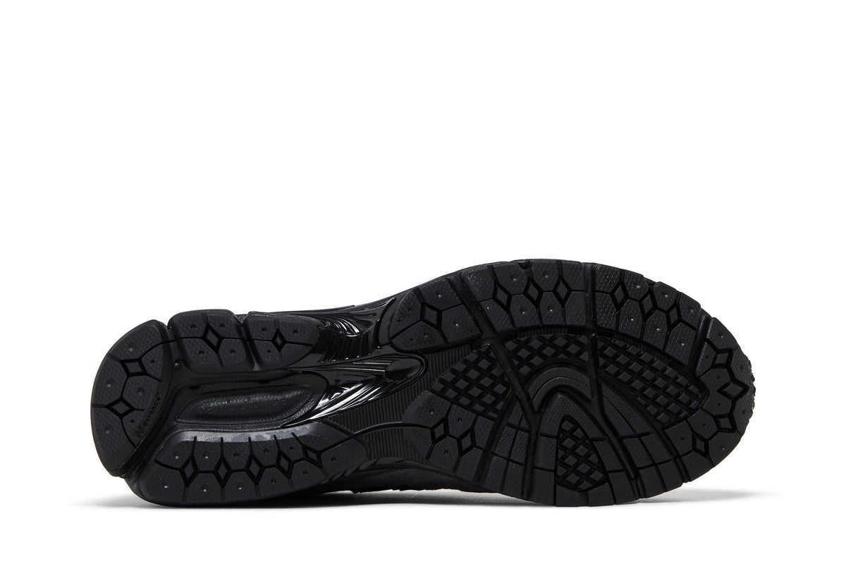 JJJJound x New Balance 2002R GORE-TEX Charcoal - Im Your Wardrobe