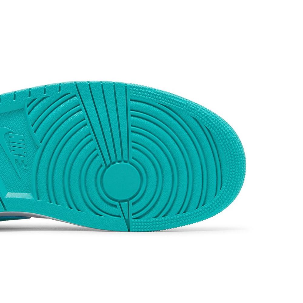 Jordan 1 Low Hornets - Im Your Wardrobe