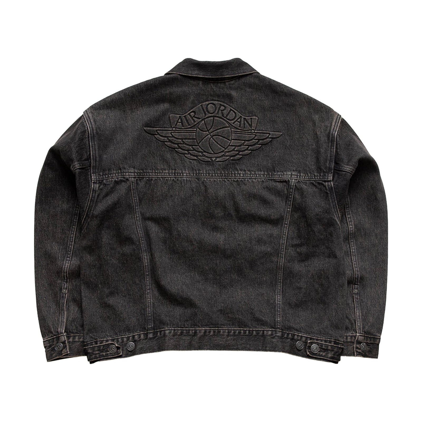 Jordan x Levi's Type III Denim Trucker Jacket Black Wash front
