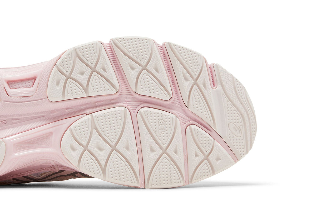 Kicki Yang Zhang x ASICS Gel NYC Cream Pink - Im Your Wardrobe