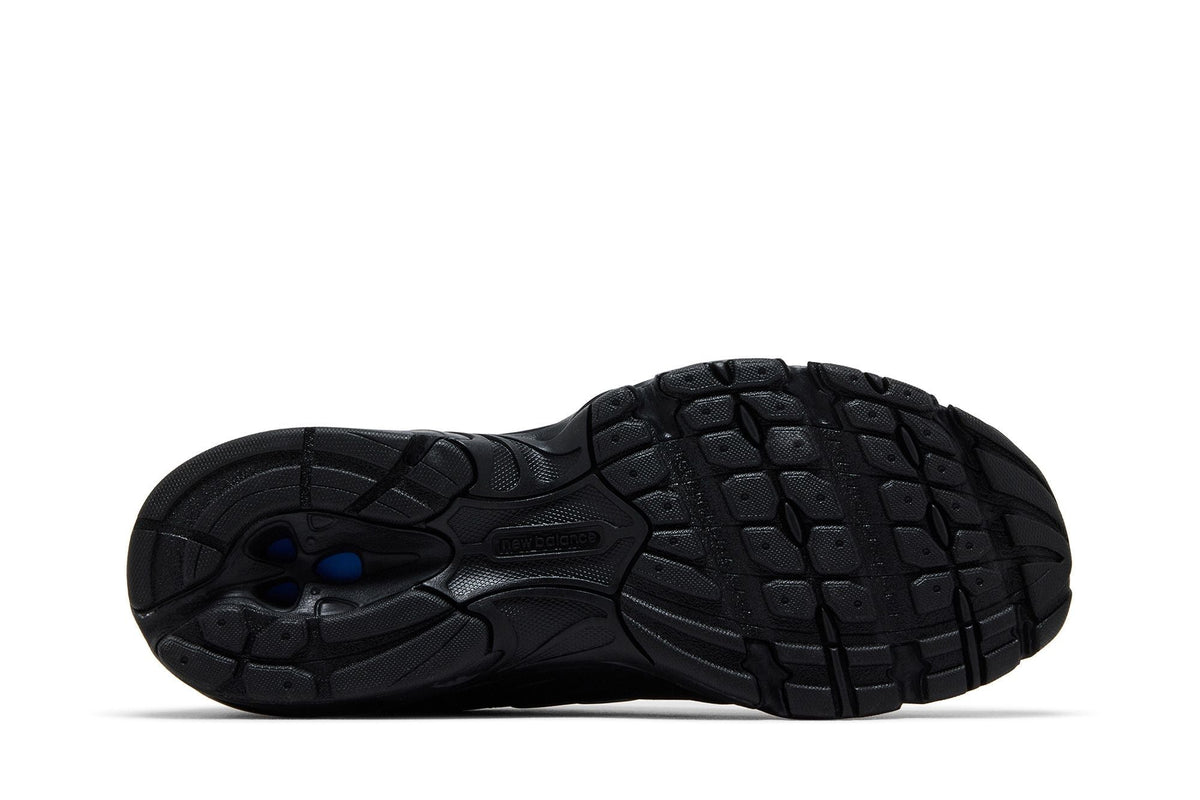 New Balance 740 Black - Im Your Wardrobe