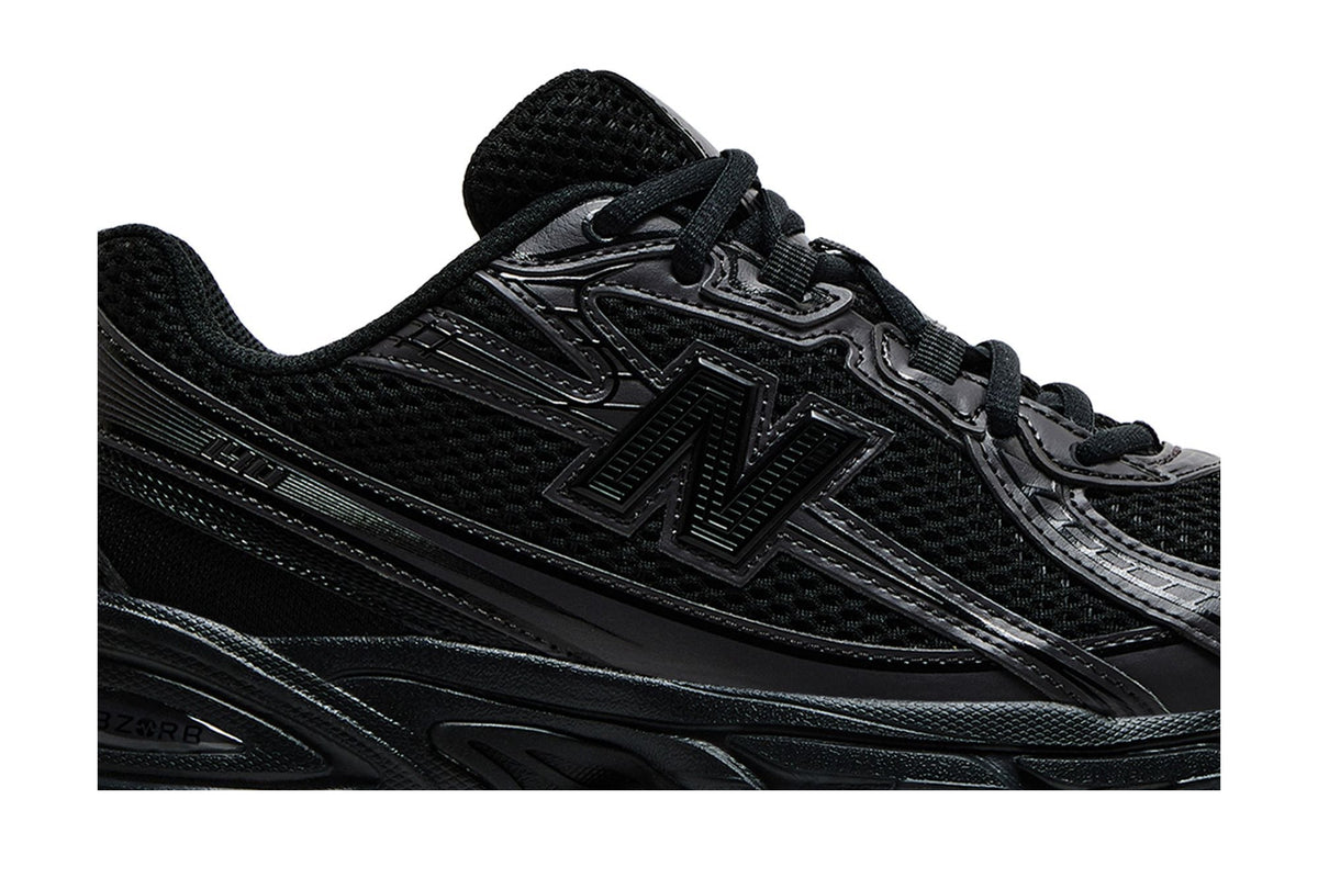 New Balance 740v2 Black Cement - Im Your Wardrobe