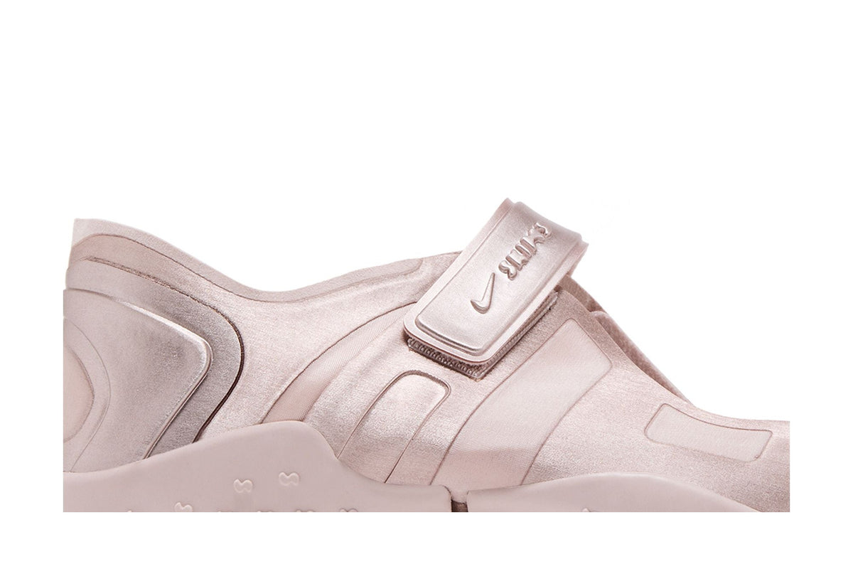NikeSKIMS Air Rift Satin - Slit Red - Im Your Wardrobe