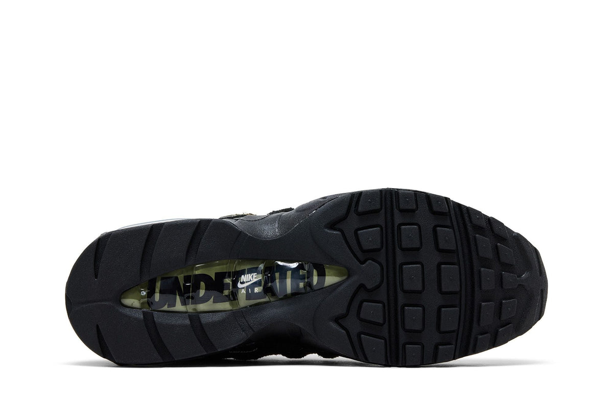 Undefeated x Nike Air Max 95 Medium Olive - Im Your Wardrobe
