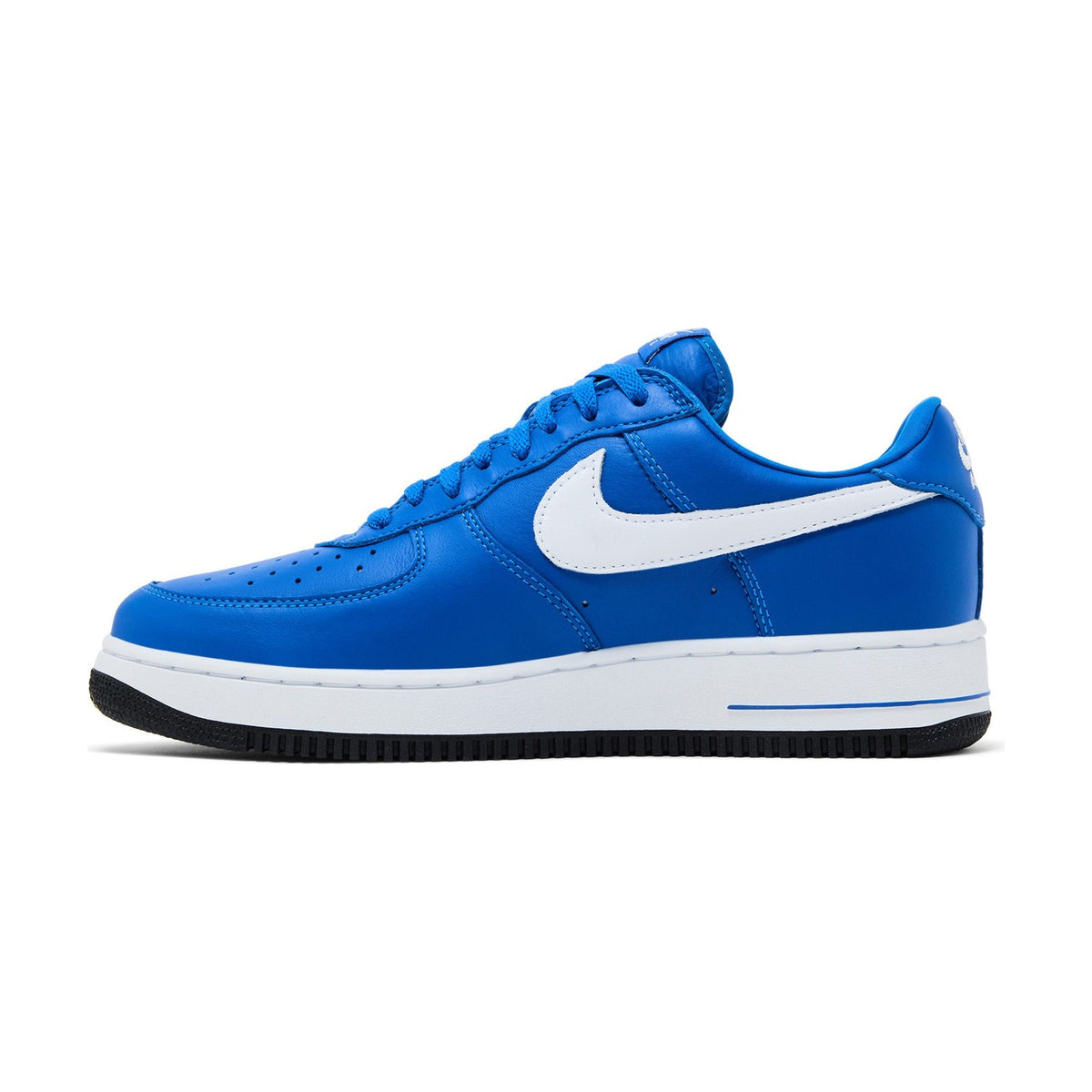 Victor Victor x Nike Air Force 1 Low 01 Hyper Royal Black detail