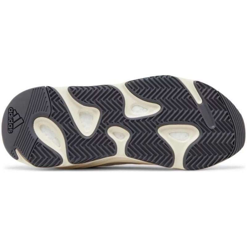 Yeezy Boost 700 - Analog (2019/2023) - Im Your Wardrobe