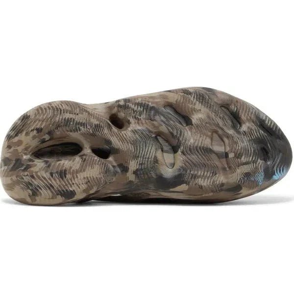Yeezy Foam Runner MX Cinder - Im Your Wardrobe