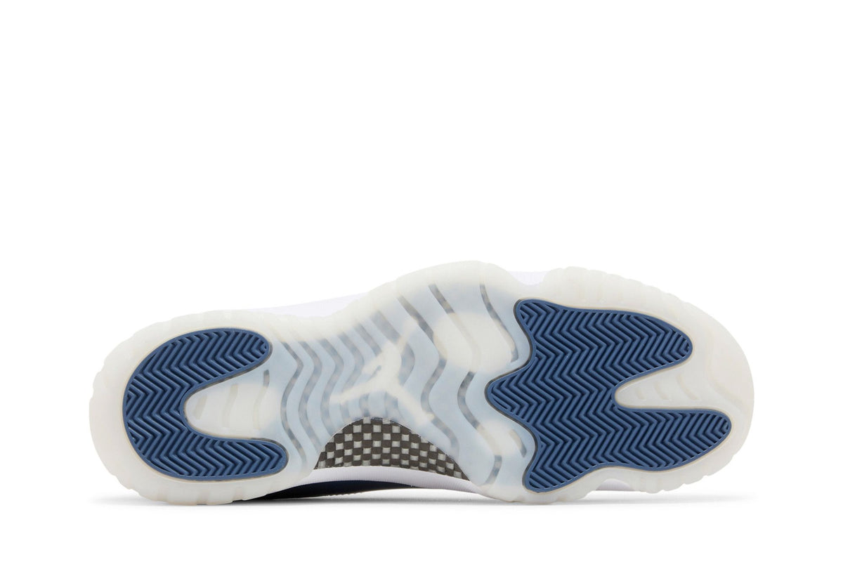 Jordan 11 Retro Low Diffused Blue