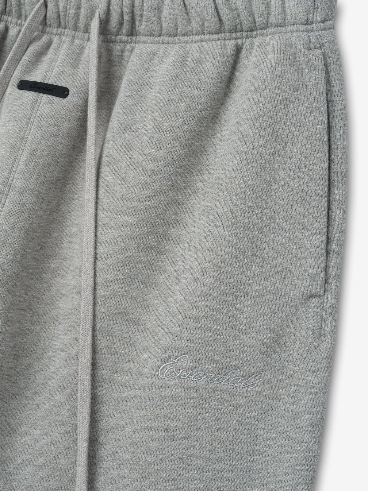 Fear of God Essentials Women's Signature SS26 Slim Sweatpant Concrete Heather