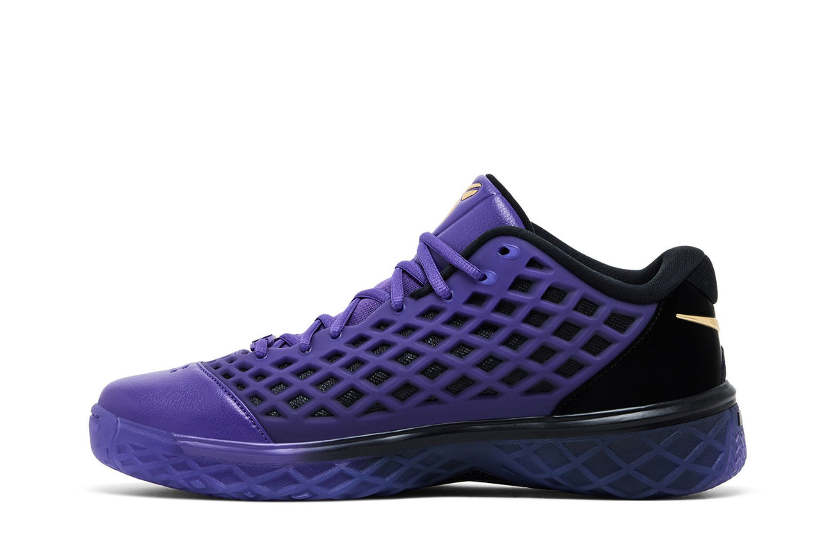 FC Barcelona x Nike Kobe 3 Low Protro Black Gold Metallic