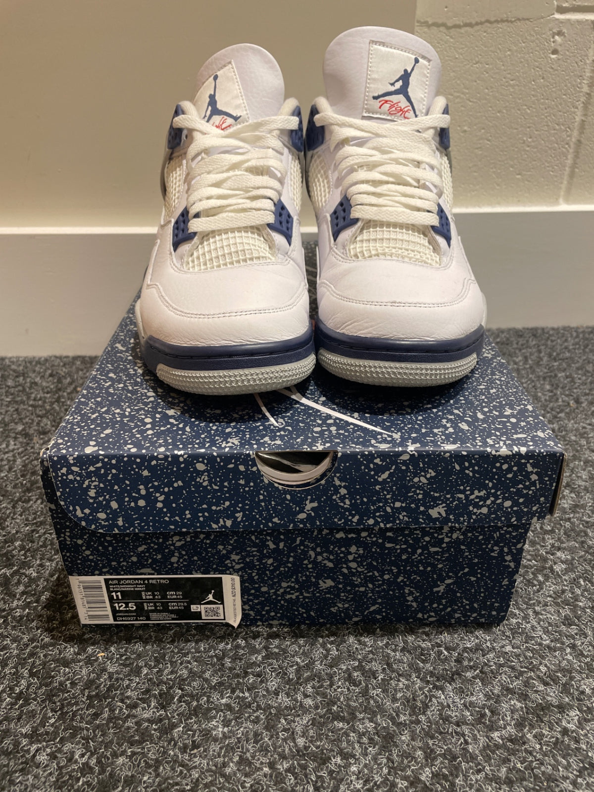 [USED B] Jordan 4 Retro Midnight Navy - 11 US (12.5 Women&#39;s)