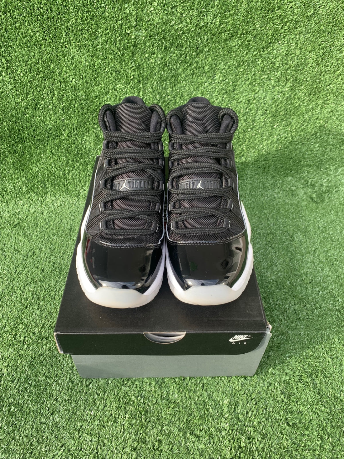 [USED A] Jordan 11 Retro Jubilee (GS) - 6Y (7.5 Women’s)