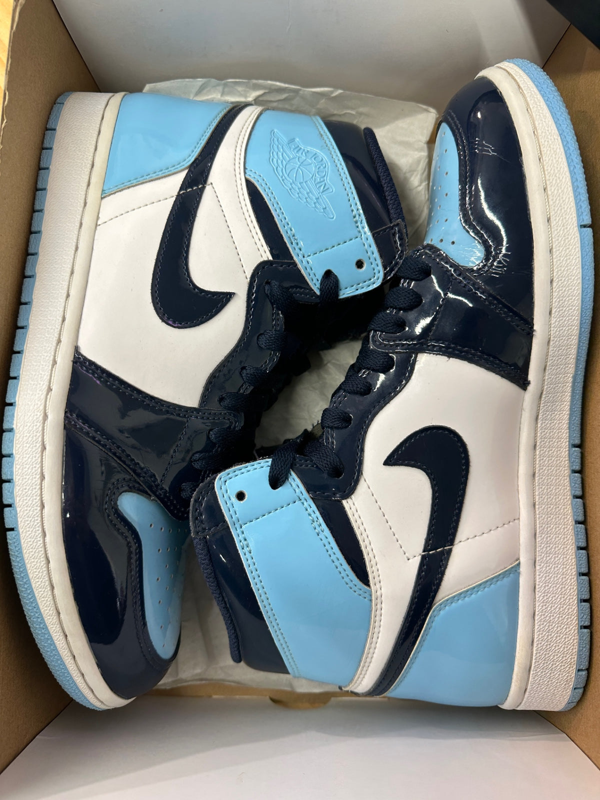 [USED A] Jordan 1 High Blue Chill (W) (2019) - 7.5 US (9 Women&#39;s)