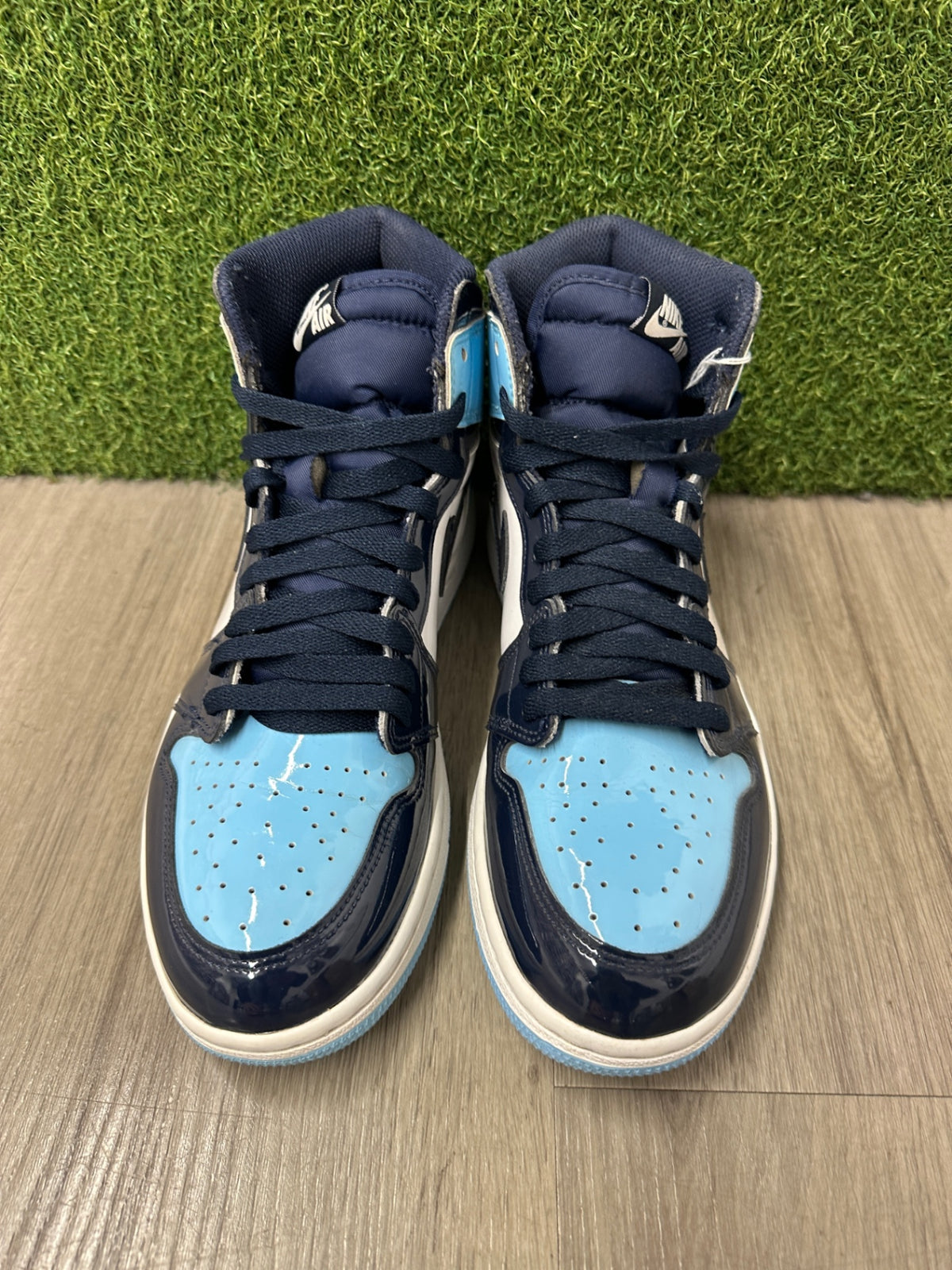 [USED A] Jordan 1 High Blue Chill (W) (2019) - 7.5 US (9 Women&#39;s)