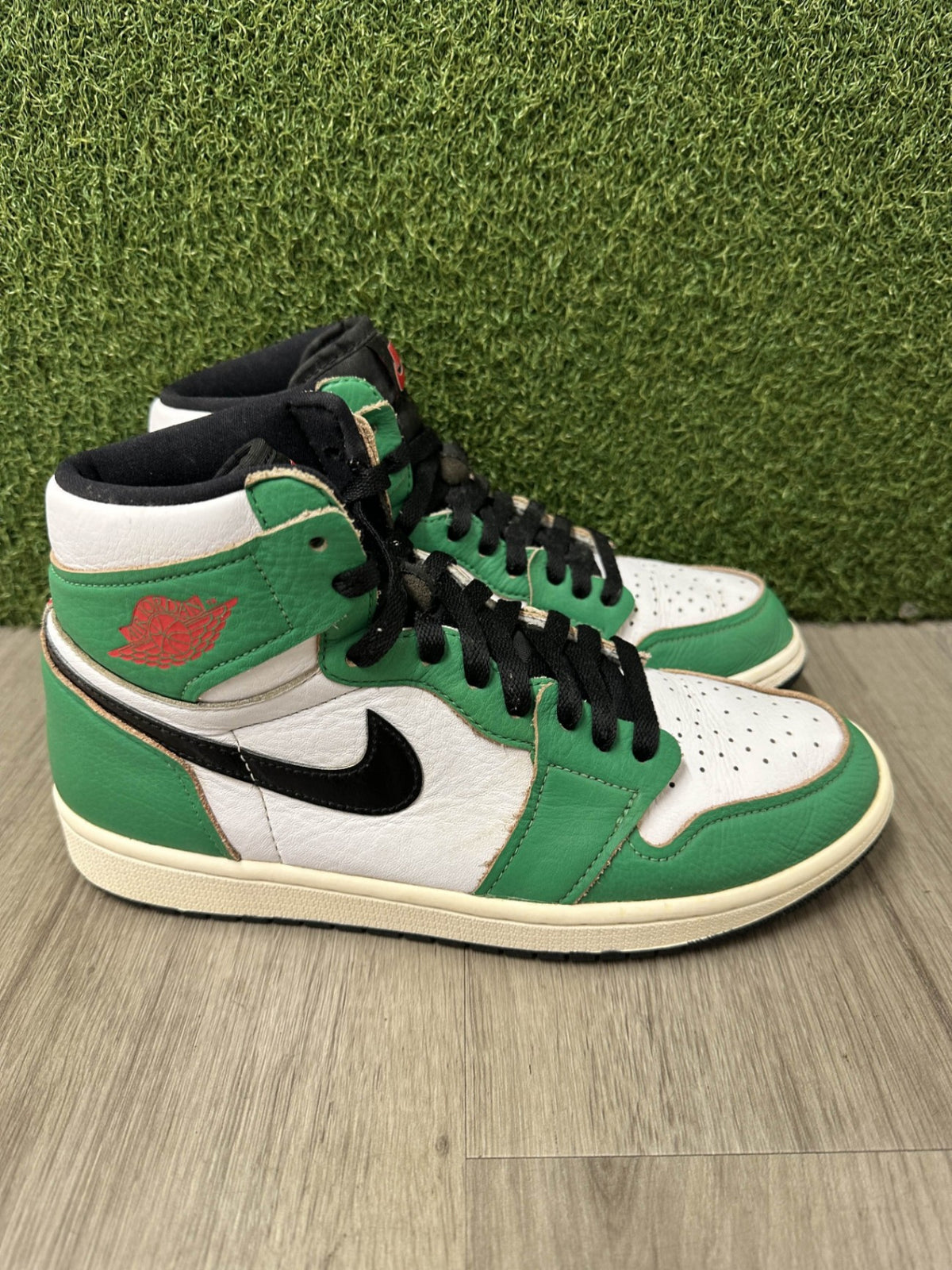 [USED B] Jordan 1 High Lucky Green (W) (2020) - 8.5 US (10 Women&#39;s)