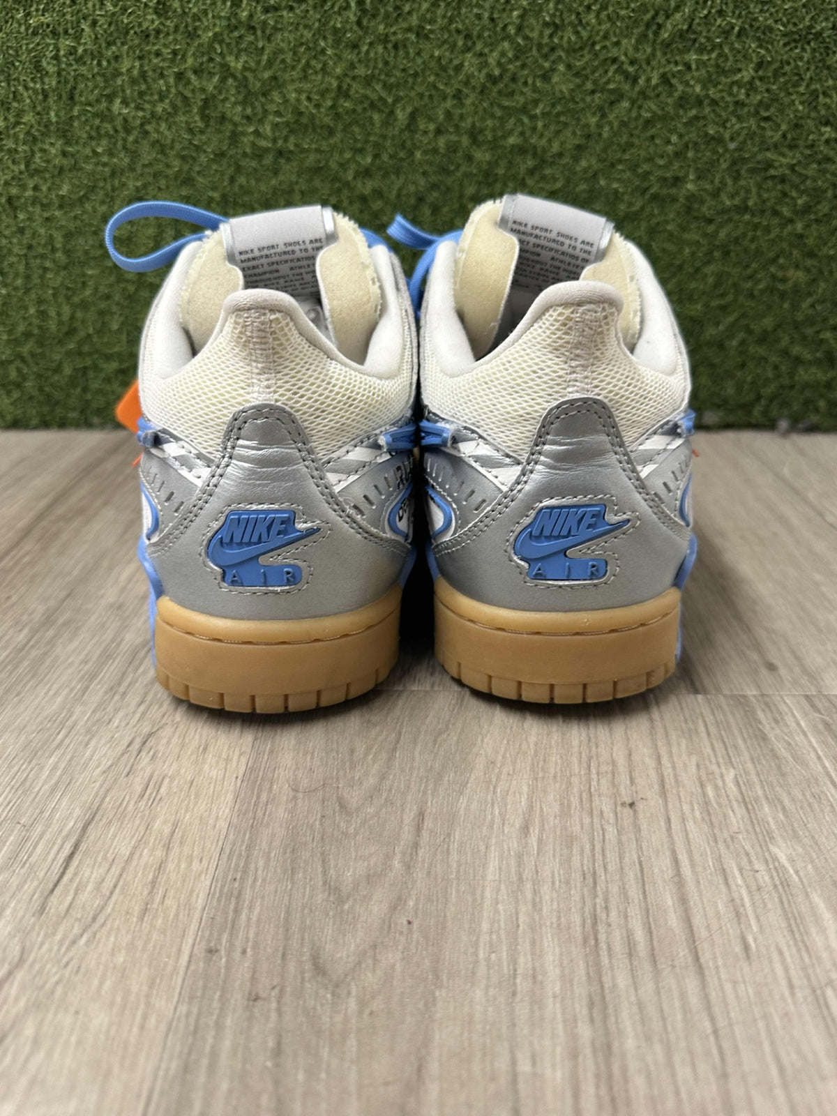 [USED A+] Nike Air Rubber Dunk x Off-White UNC (2020) - 9 US (10.5 Women’s)