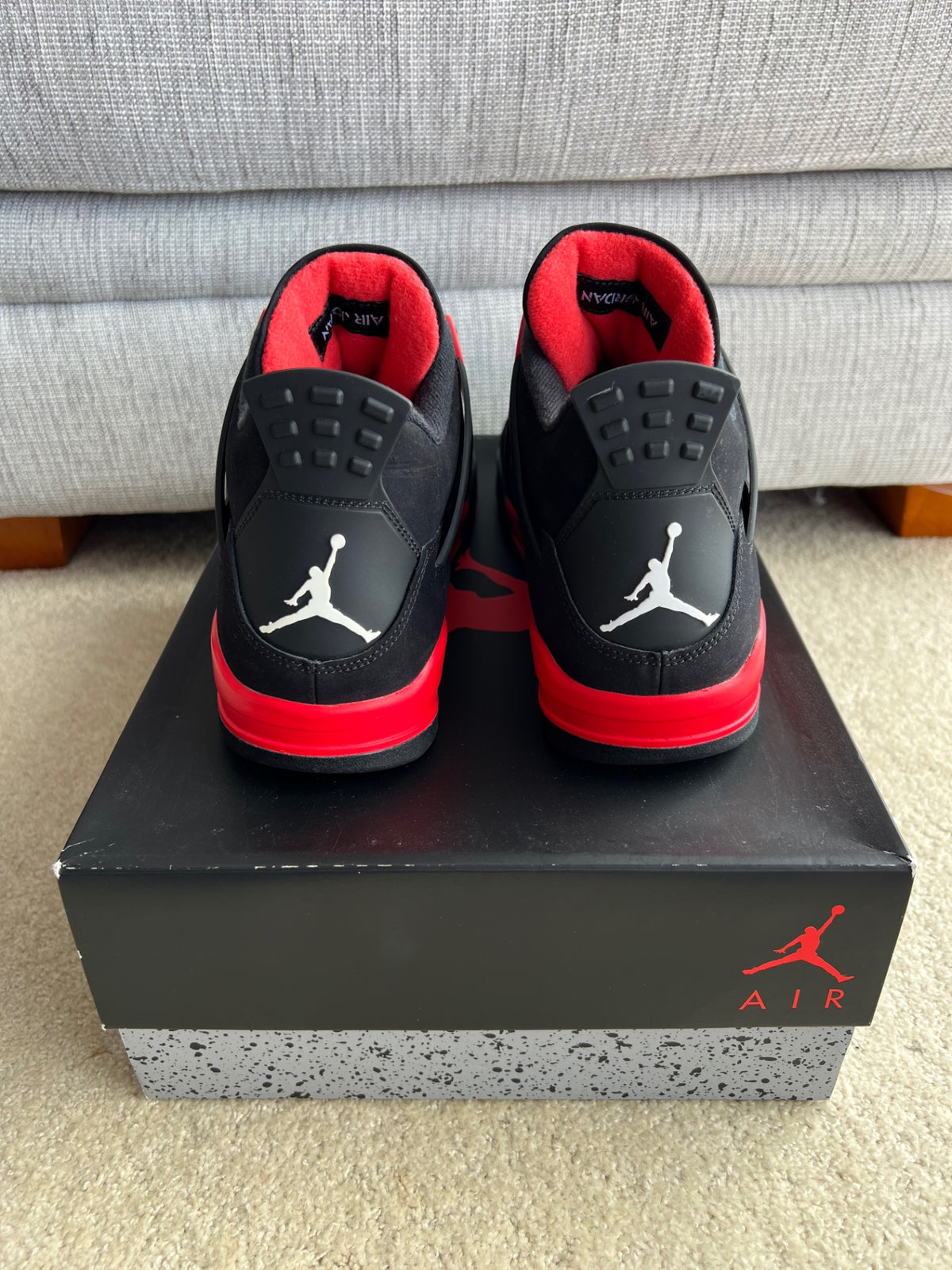 [USED A+] Jordan 4 Retro Red Thunder - 12 US (13.5 Women&#39;s)