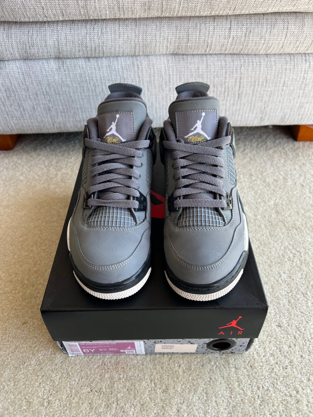 [USED A+] Jordan 4 Retro Cool Grey (2019) (GS) - 6Y (7.5 Women&#39;s)