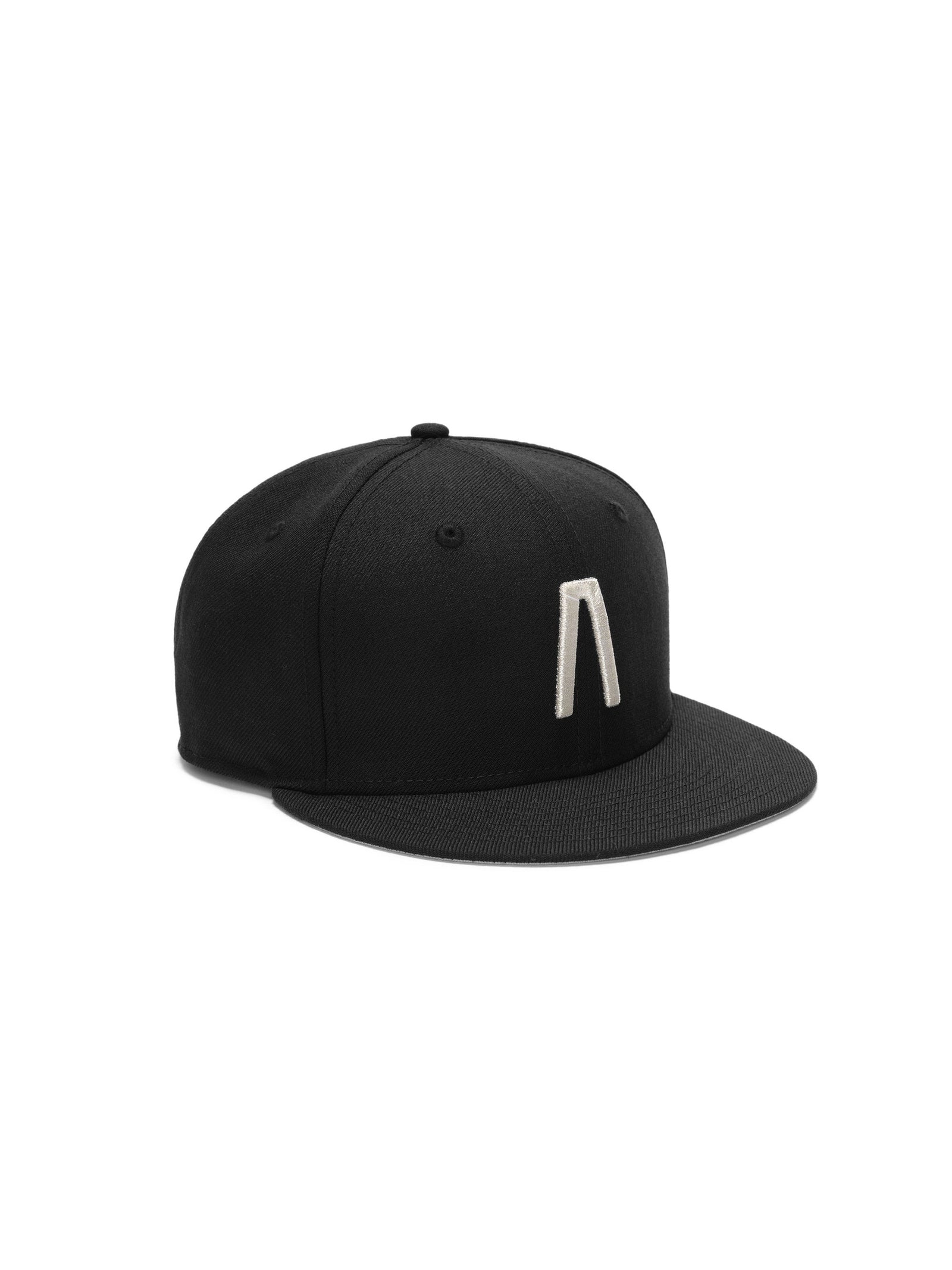 Fear of God Essentials 59FIFTY Athletics Cap Black/Metallic Silver