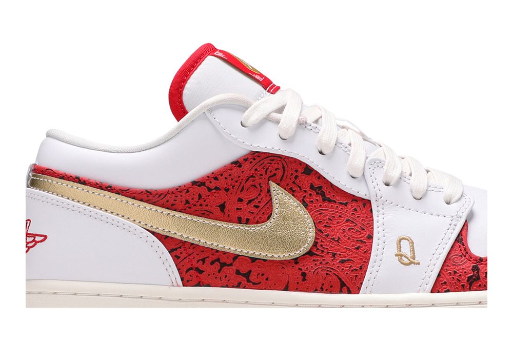 Jordan 1 Low SE 'Spades'