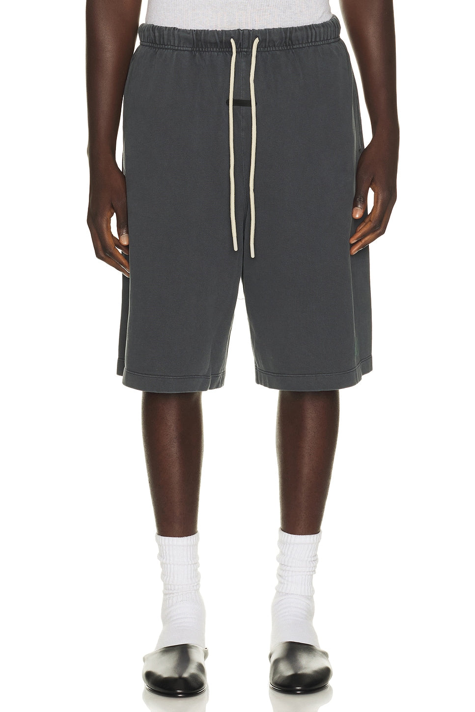 Fear of God Essentials 90's Short Washed Iron Grey - Im Your Wardrobe