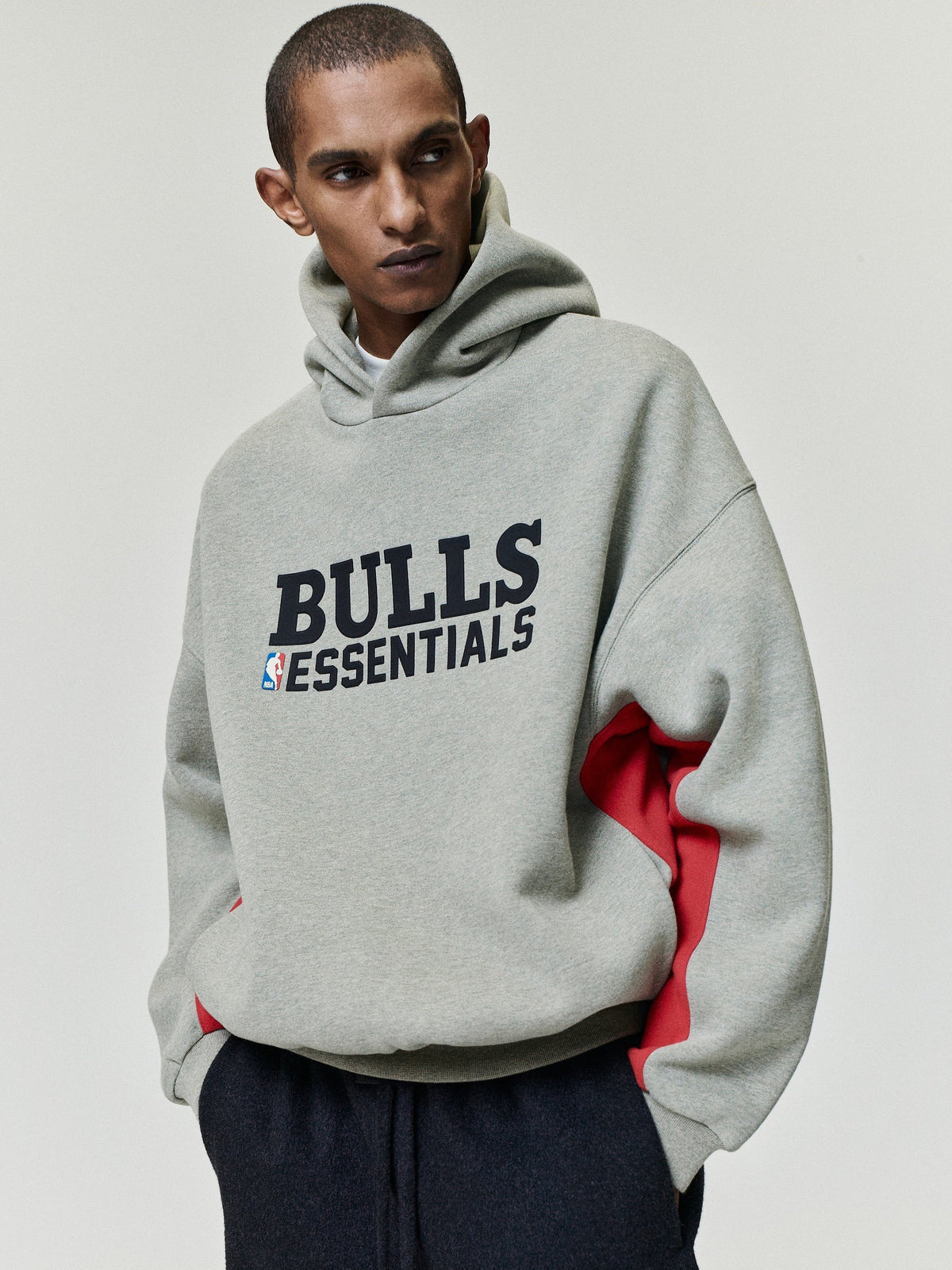 Fear of God Essentials Bulls 90s Relaxed Hoodie Seal Heather
