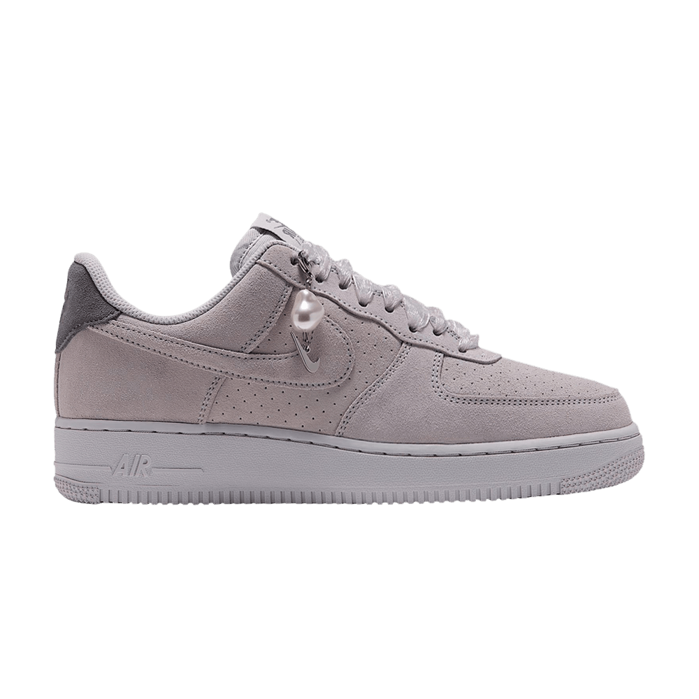 Nike Air Force 1 07 Vast Grey Metallic Silver (W)