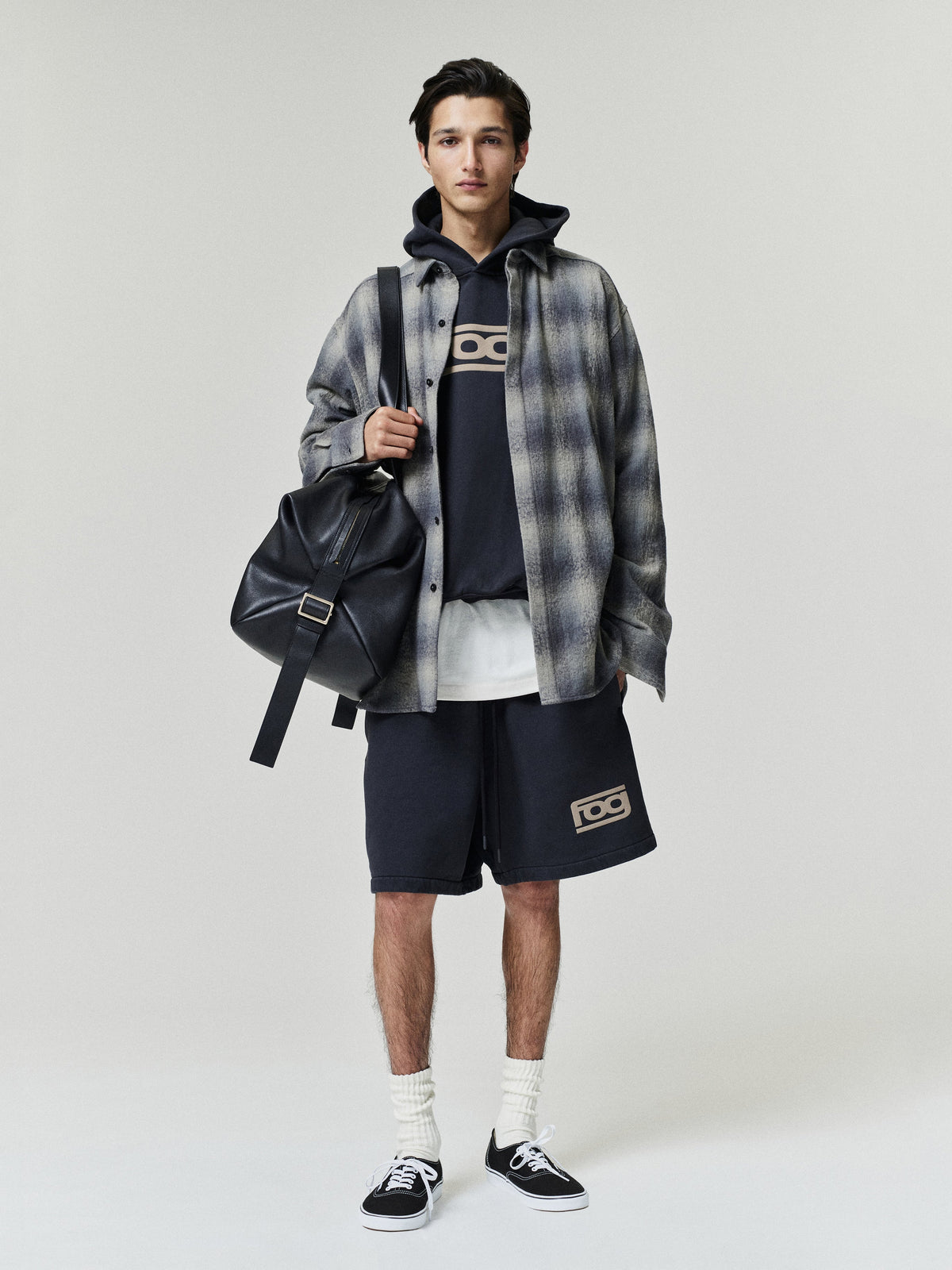 Fear of God Essentials Classic Short Washed Vintage Black