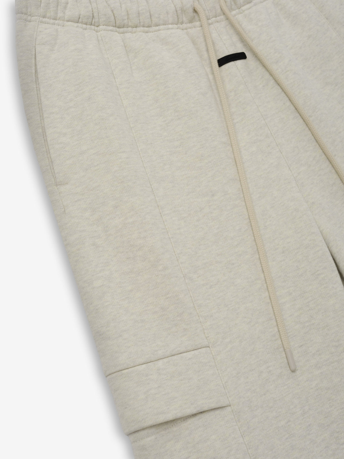 Fear of God Essentials Women's Fleece Cargo Relaxed Sweatpant Vanilla Heather