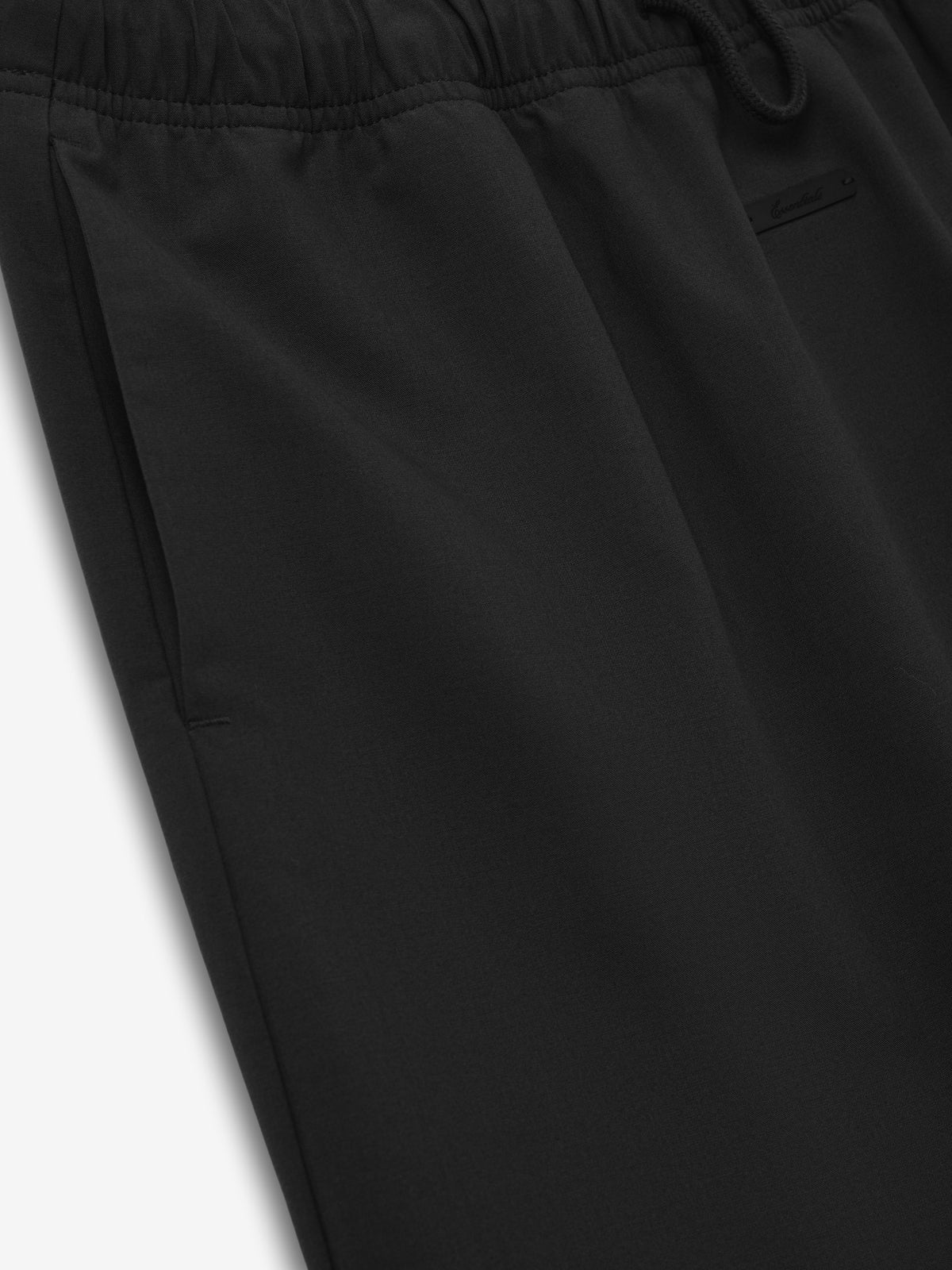 Fear of God Essentials Women's Silk Blend Micro Skirt Vintage Black