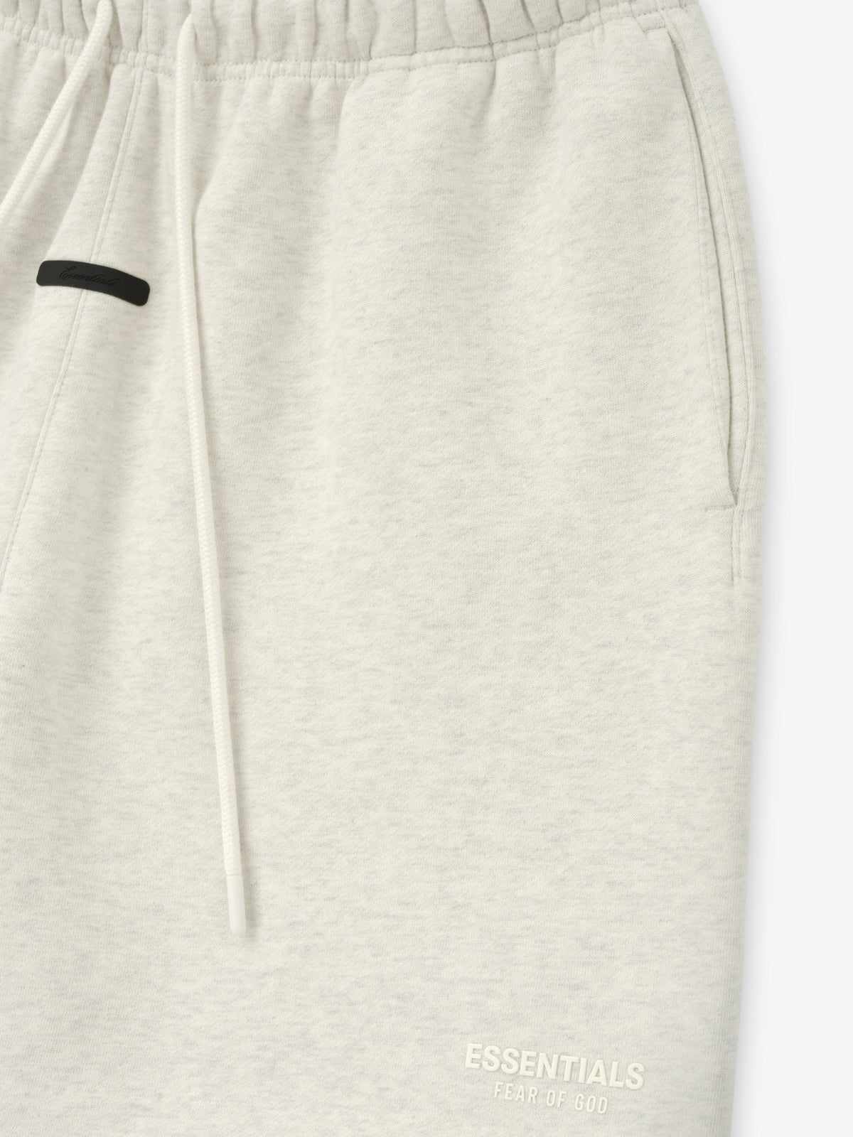 Fear of God Essentials FW26 Classic Sweatshort Oatmeal Heather - Im Your Wardrobe