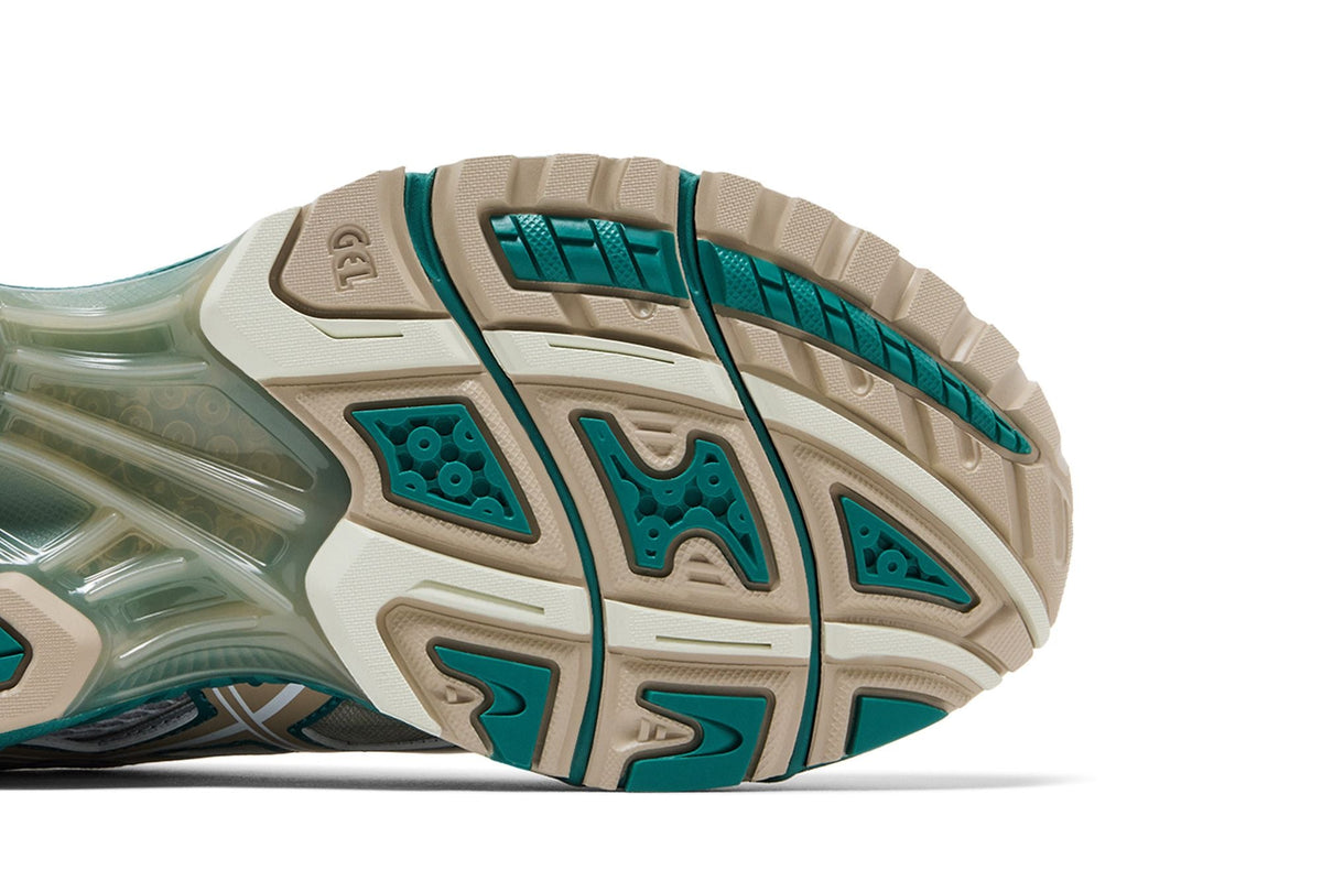 ASICS Gel Nimbus 10.1 Natural Green - Im Your Wardrobe