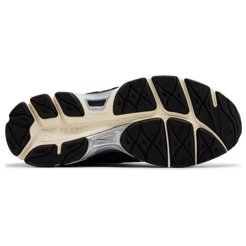 ASICS Gel - NYC Black Black - Im Your Wardrobe