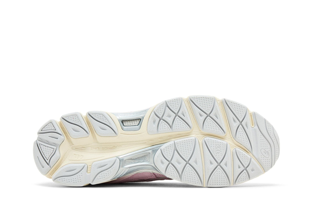 ASICS Gel NYC Cream Rose Water - Im Your Wardrobe