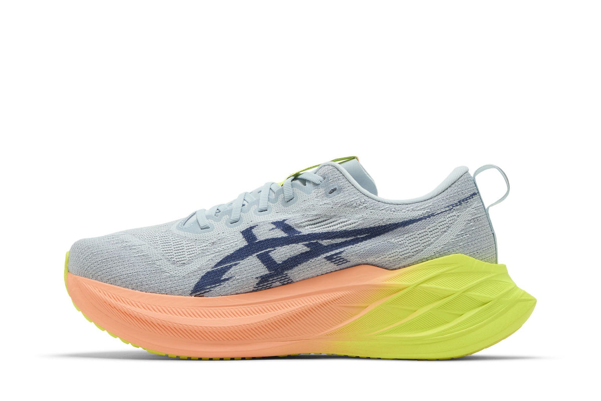 ASICS Superblast 2 Paris - Im Your Wardrobe