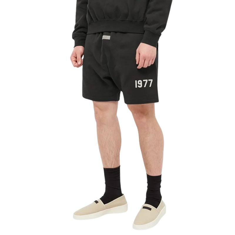 Fear of God Essentials 1977 Shorts Iron - Im Your Wardrobe