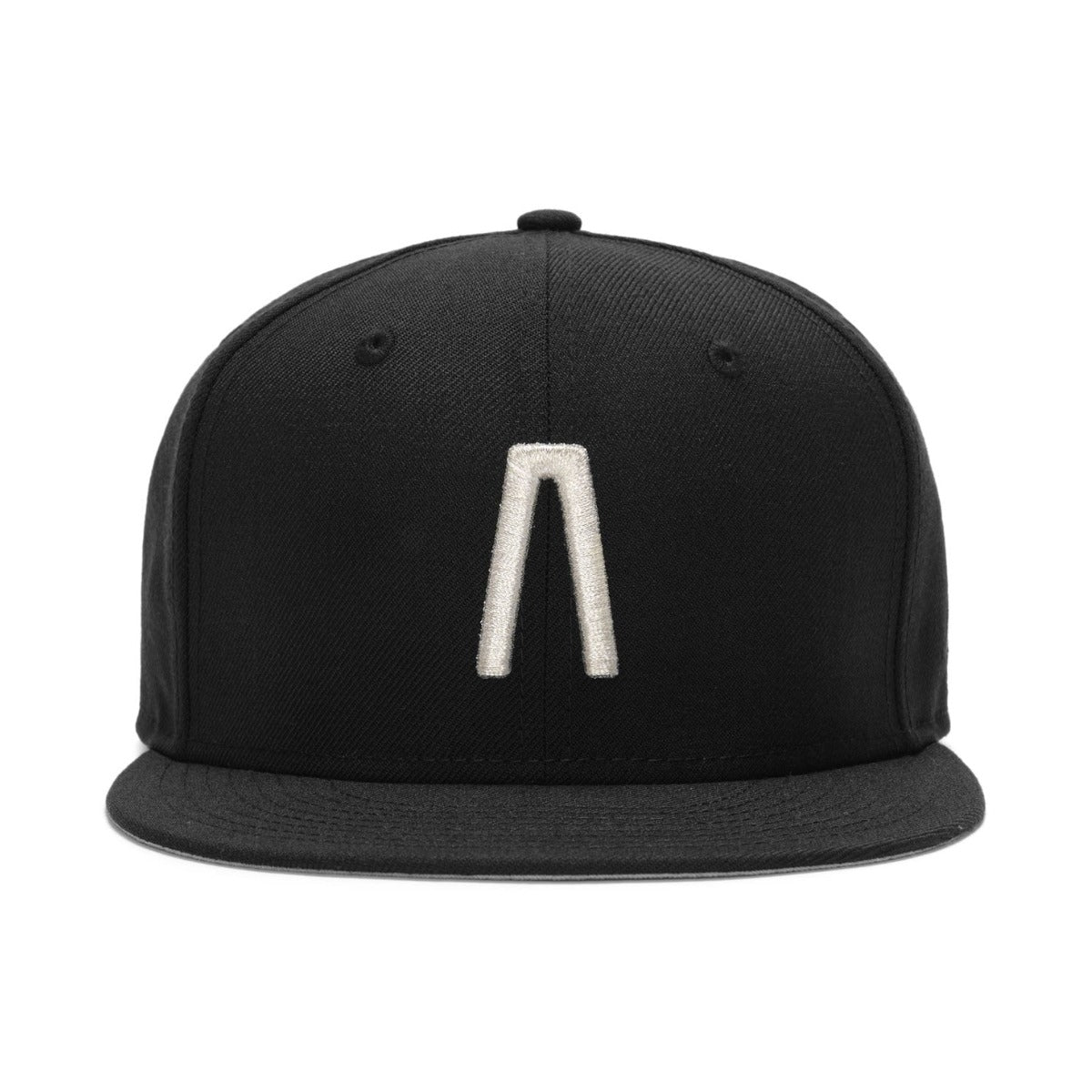 Fear of God Essentials 59FIFTY Athletics Cap Black/Metallic Silver