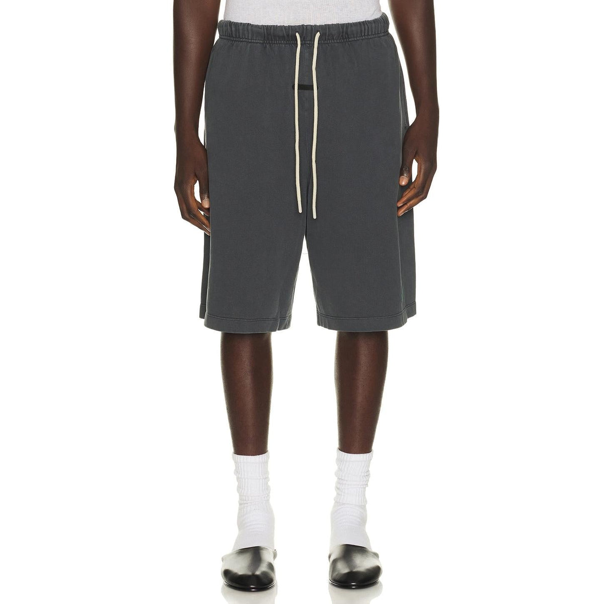 Fear of God Essentials 90's Short Washed Iron Grey - Im Your Wardrobe